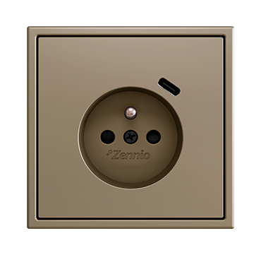 ZS70CF1USC CGI0950JCAM01V10_M70ECHA1_FRO_VER_USBCSFRE_370x361.png